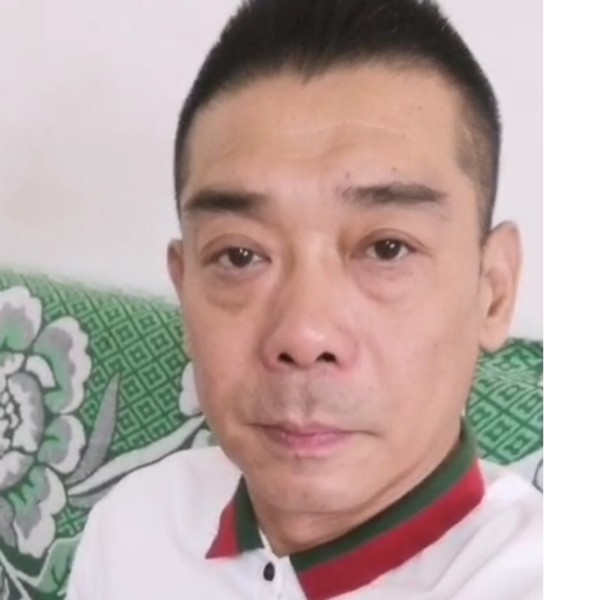 胡博，的照片