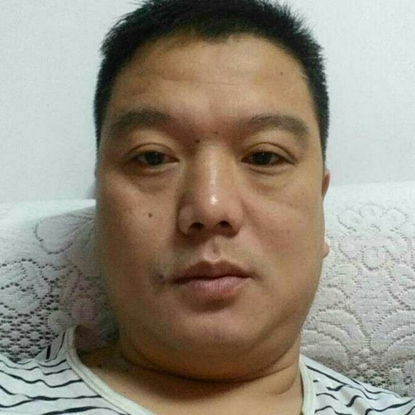 微凉迷离的照片