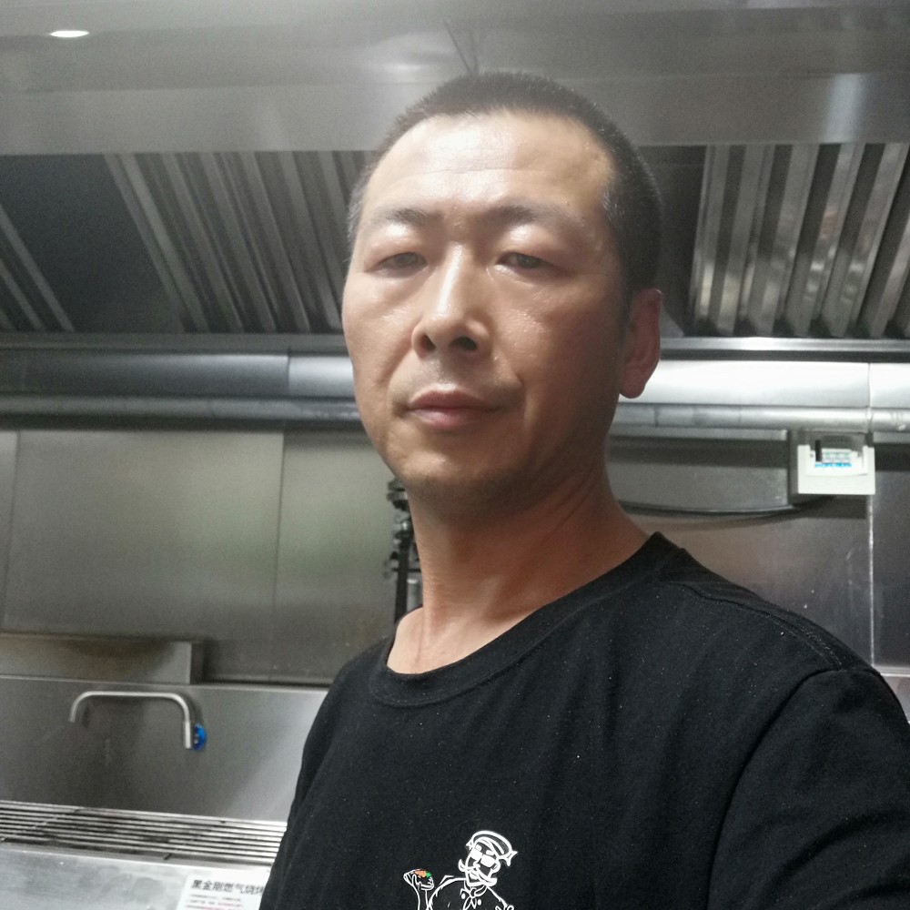 叶裕强的照片