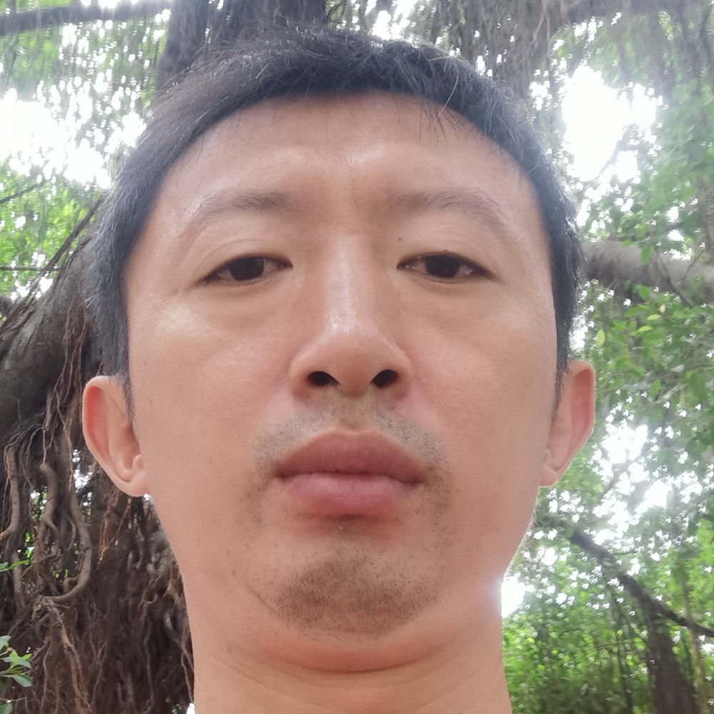 孤心邂逅跳跃的照片