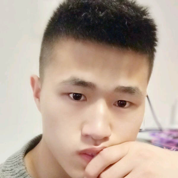 崔璐豪的照片