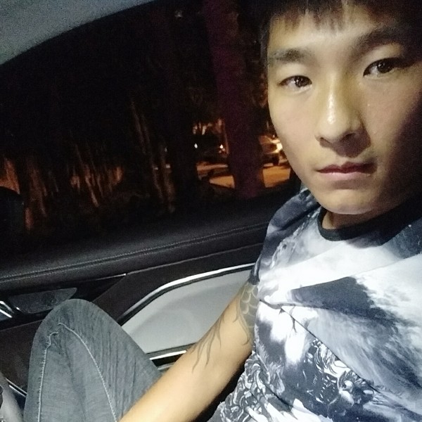季节等待美满的照片