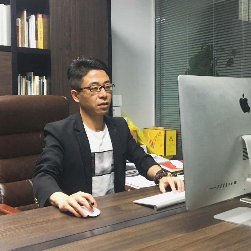 认真愿向日葵的照片