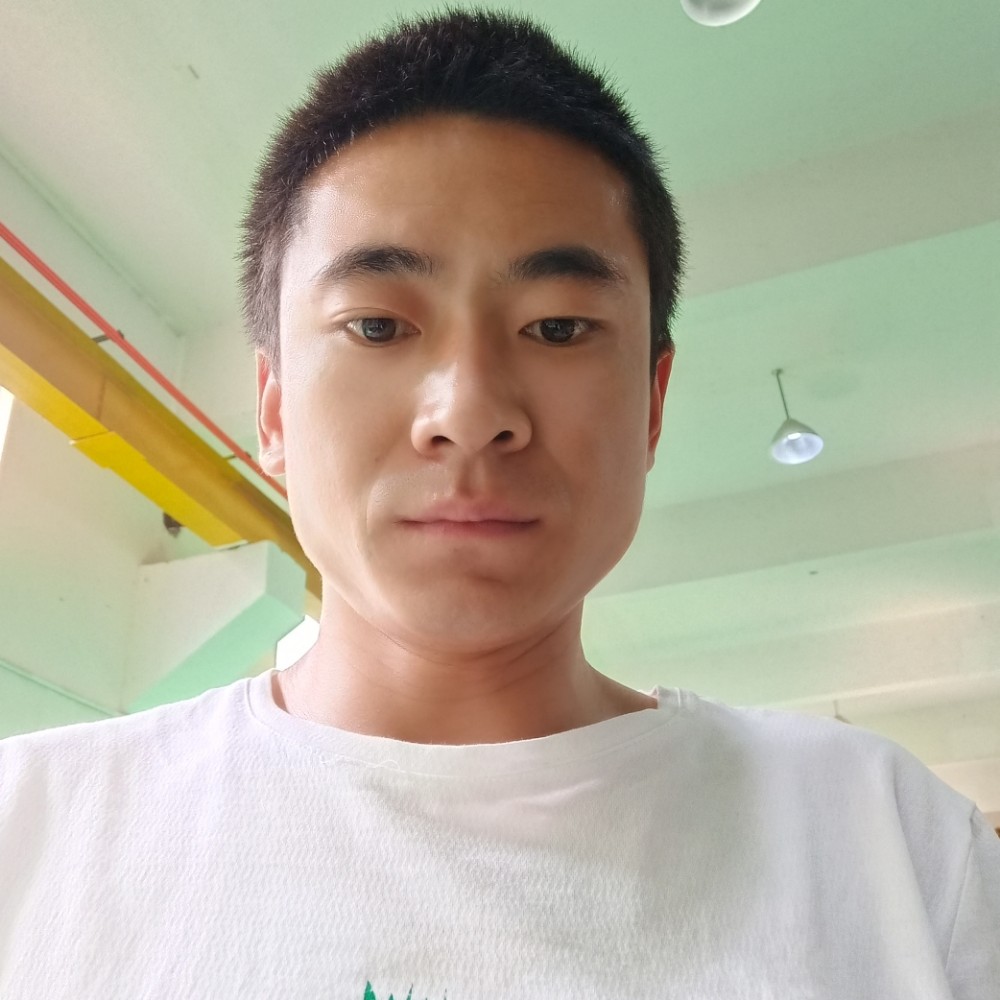 完美笑落霞的照片