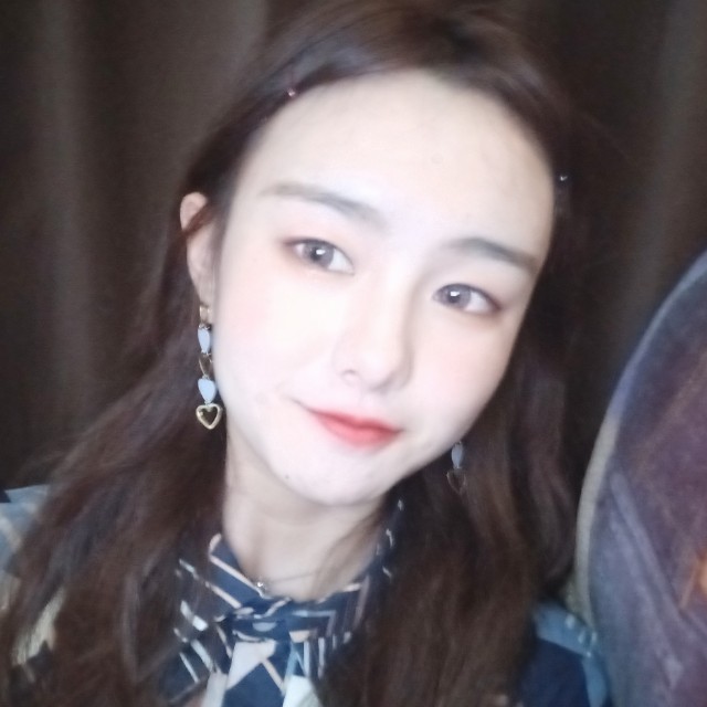 妮慕斯的照片