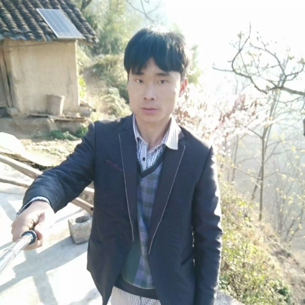 越长大越孤单，的照片