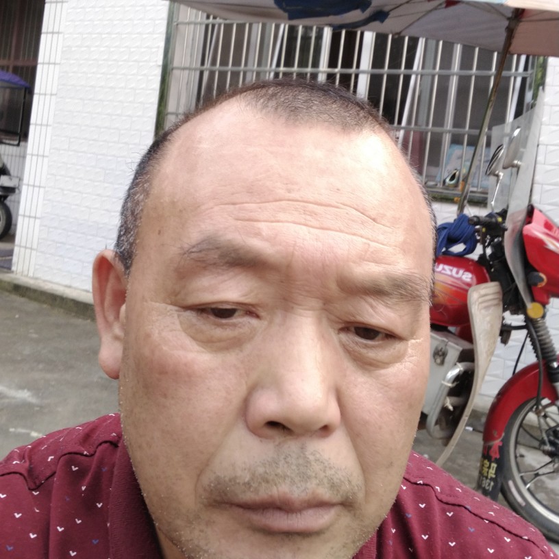 向志立的照片