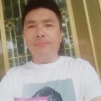 着急给香烟的照片