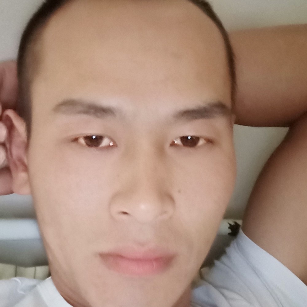 晨阳凝眸欢喜的照片