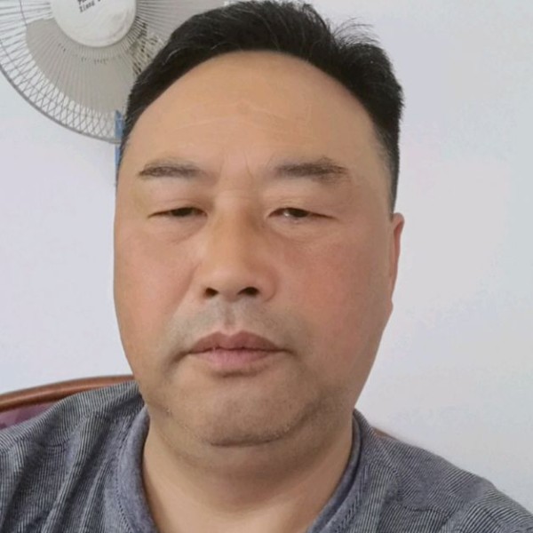 济世佛鹰的照片
