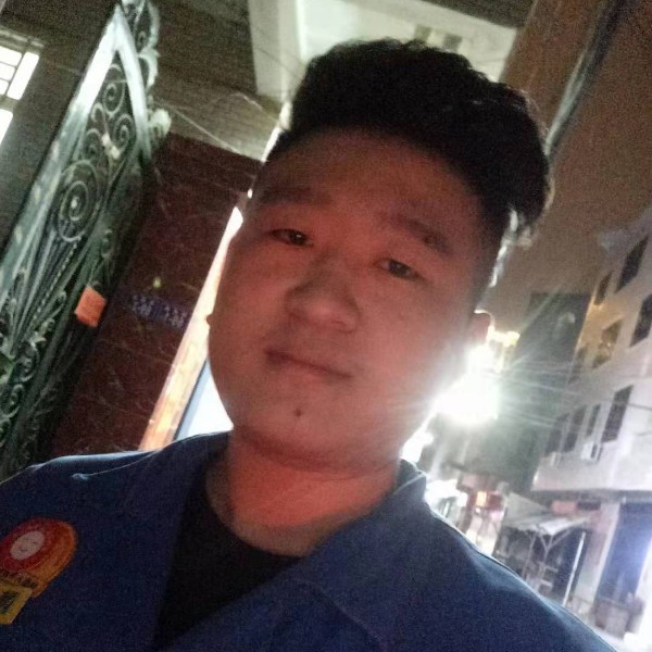 巎的照片