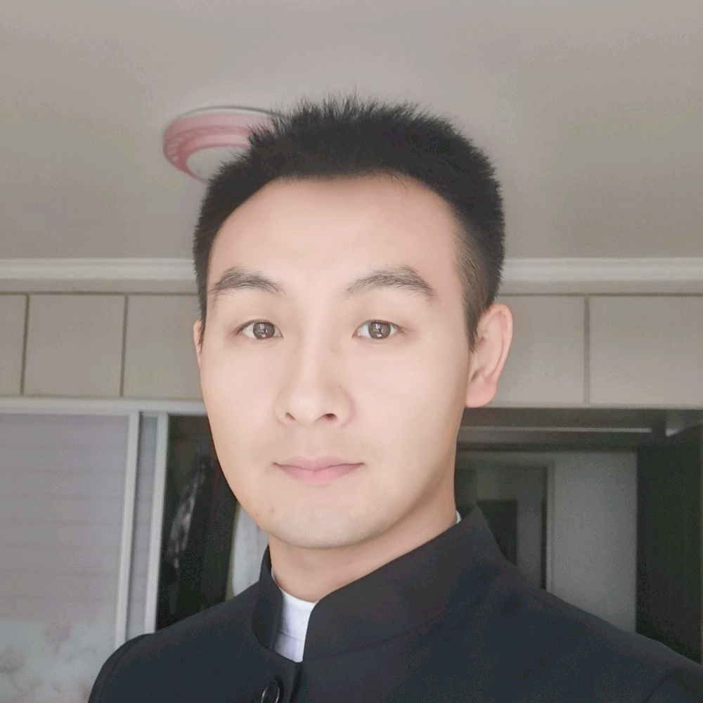 男人如玉的照片