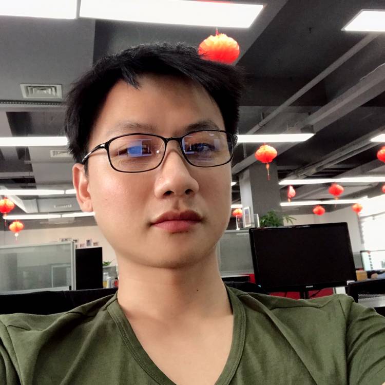 荣章的照片