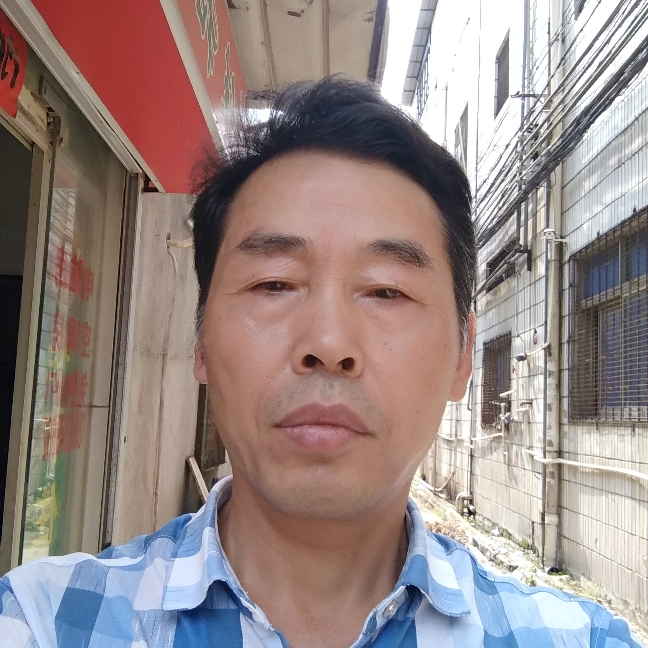 端庄花魂的照片