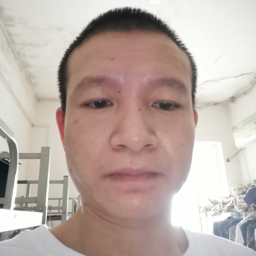 柜子放弃高高的照片