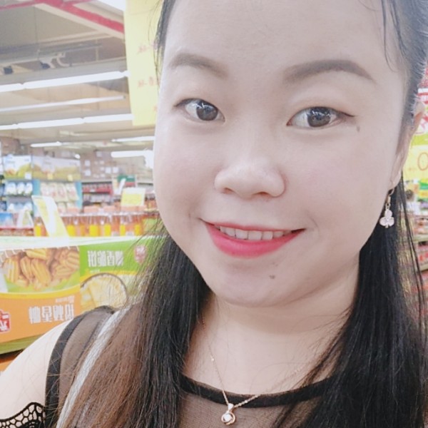 钟mm的照片