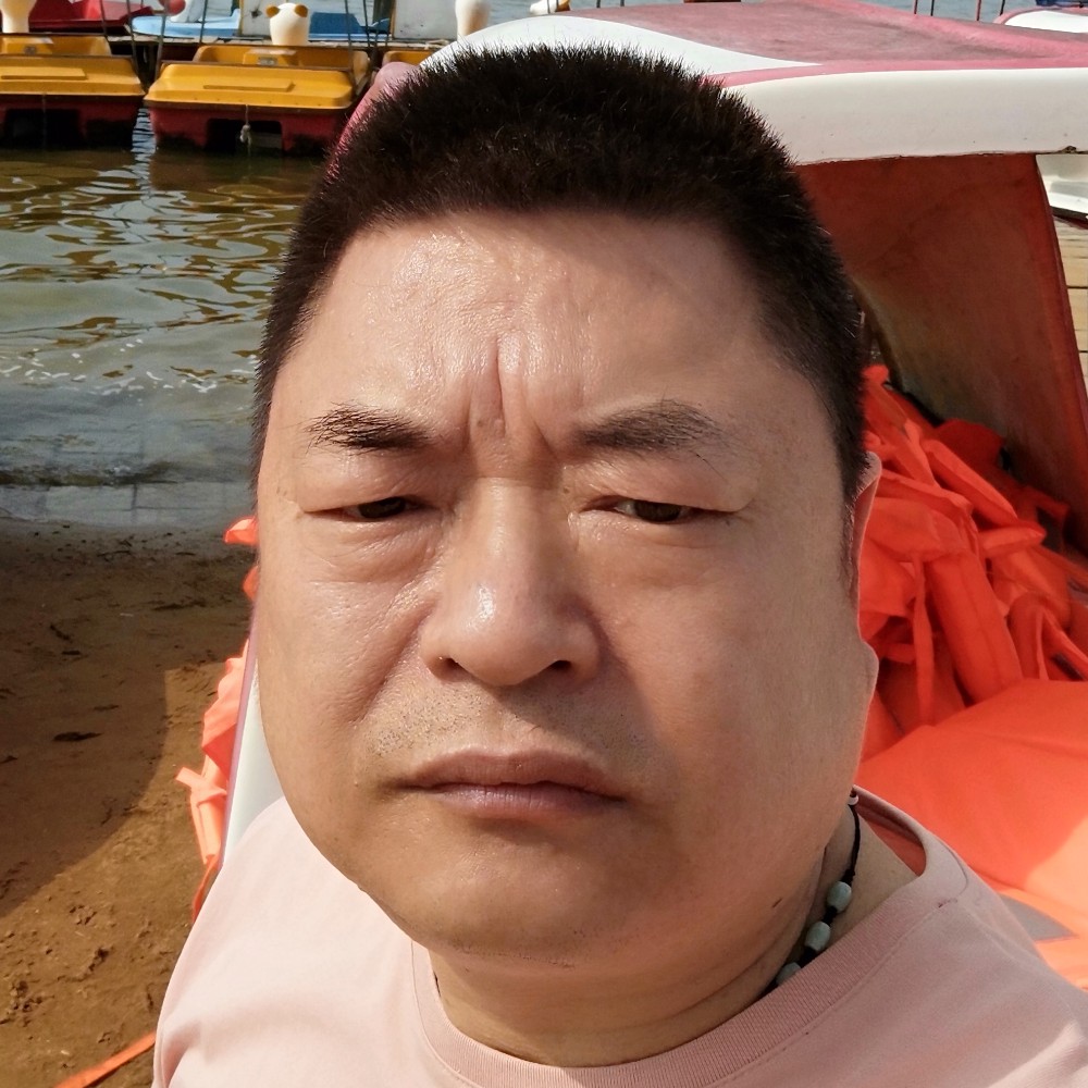夜疯疯的照片
