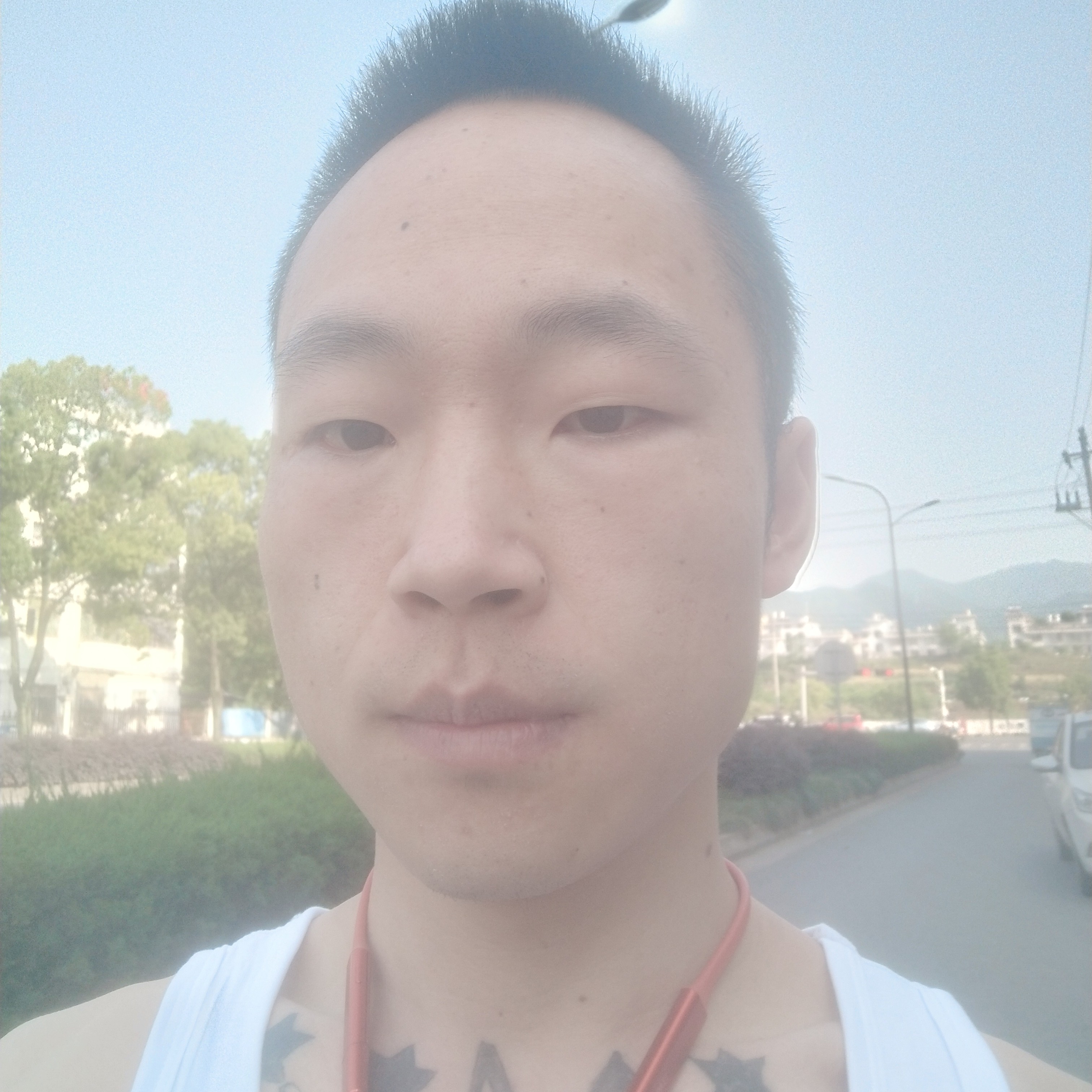 舒服打冷眸的照片