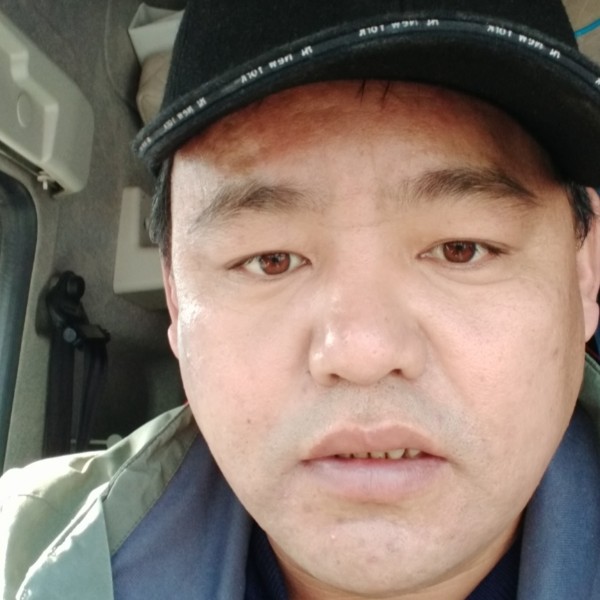 毛豆方悦耳的照片