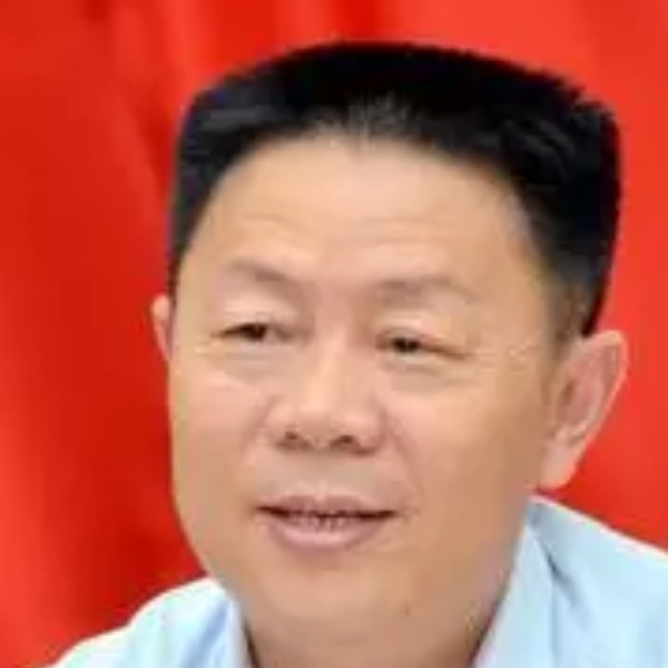 鱼闻乐观的照片