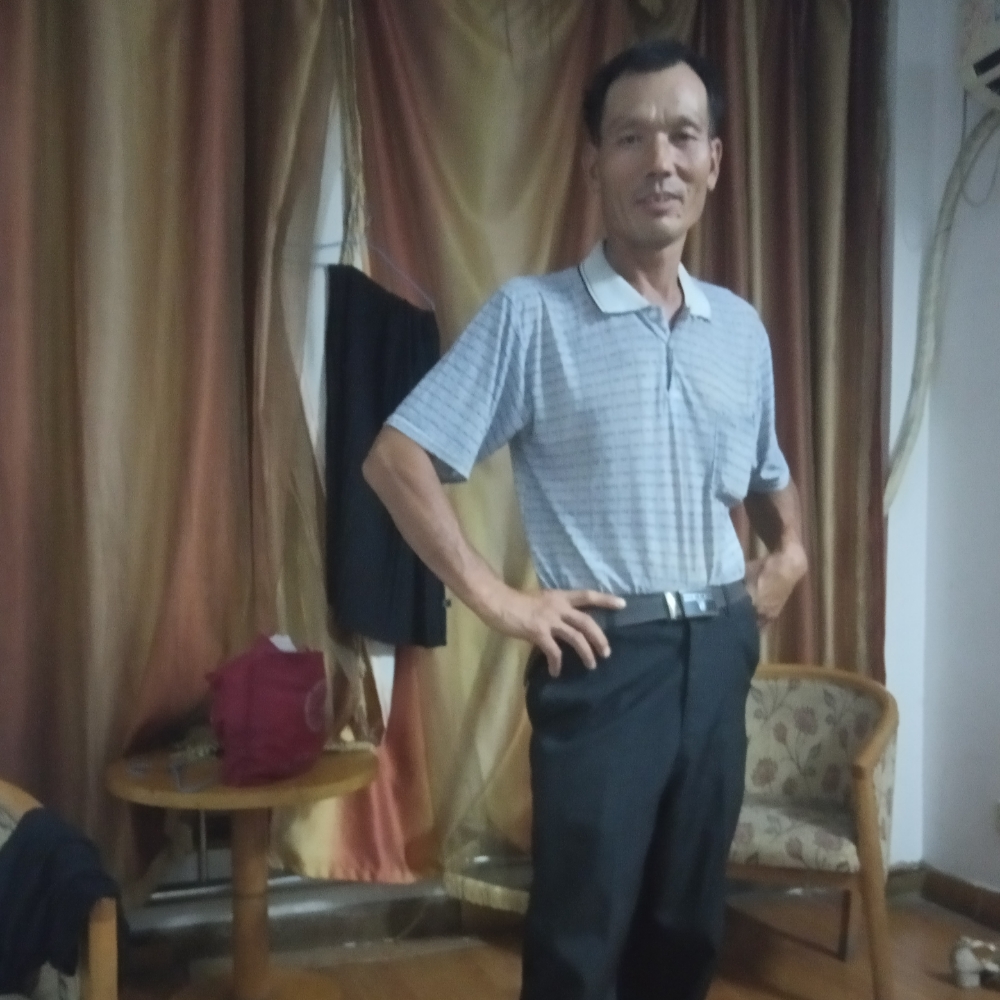 鸡翅大胆的照片