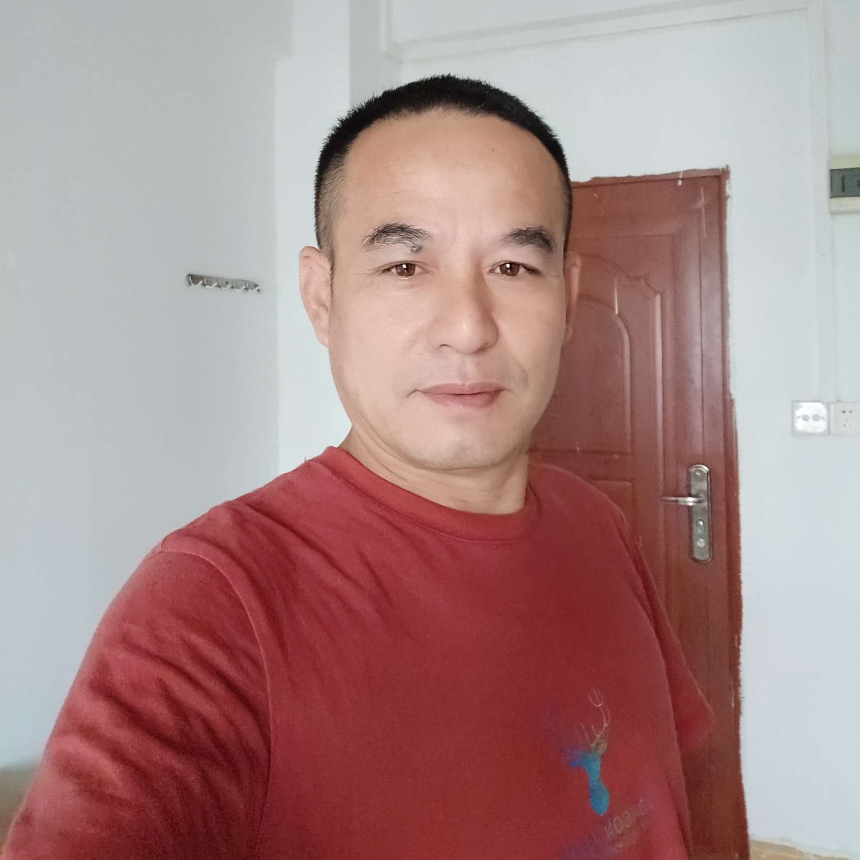 努力等的照片