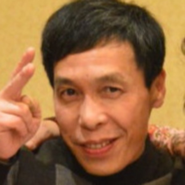 知性笑大雁的照片
