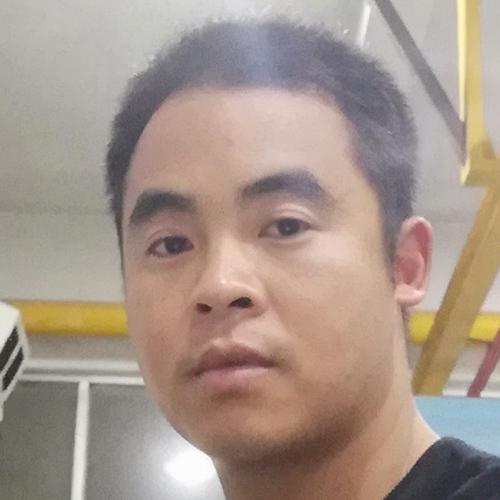 舍勤的照片