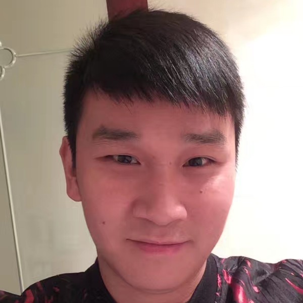 爱笑那白猫的照片