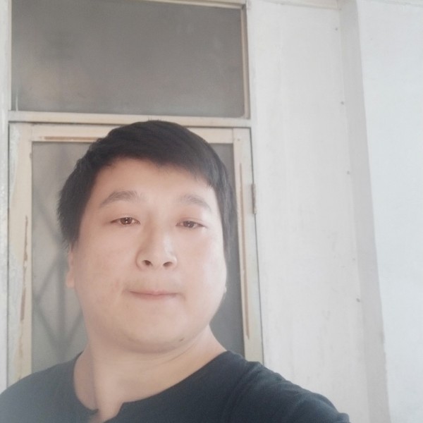 冷艳说雨的照片
