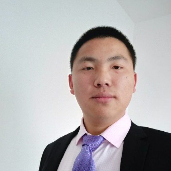 纯情霓裳的照片