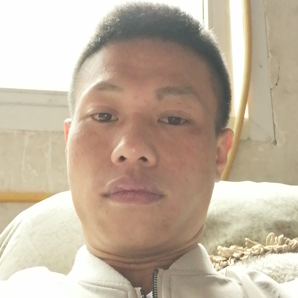 美丽石头有缘人的照片