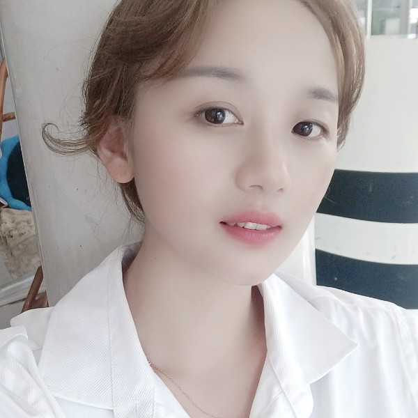 绝影动人a的照片