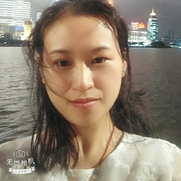 孤單冷眸的照片