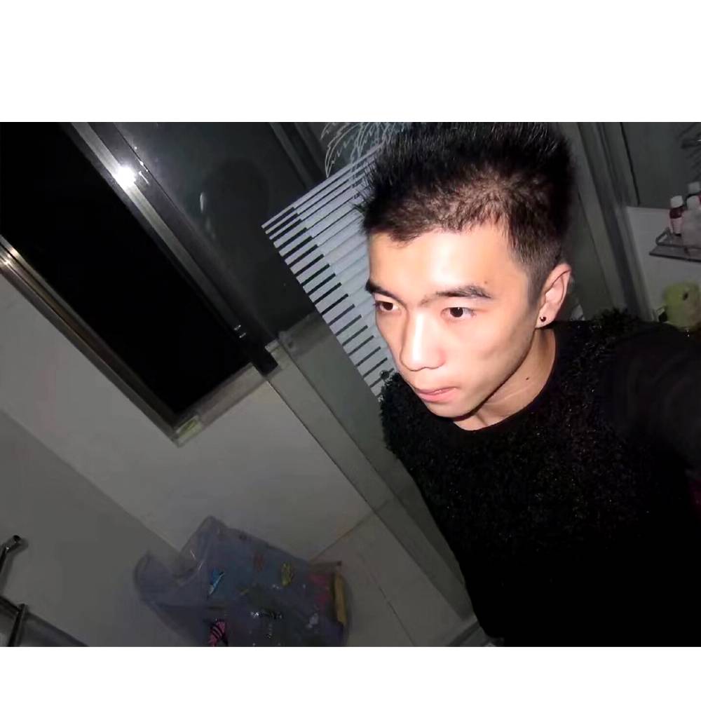 秦灬浩的照片