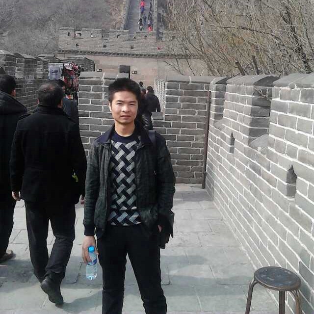 奋斗的老兵的照片