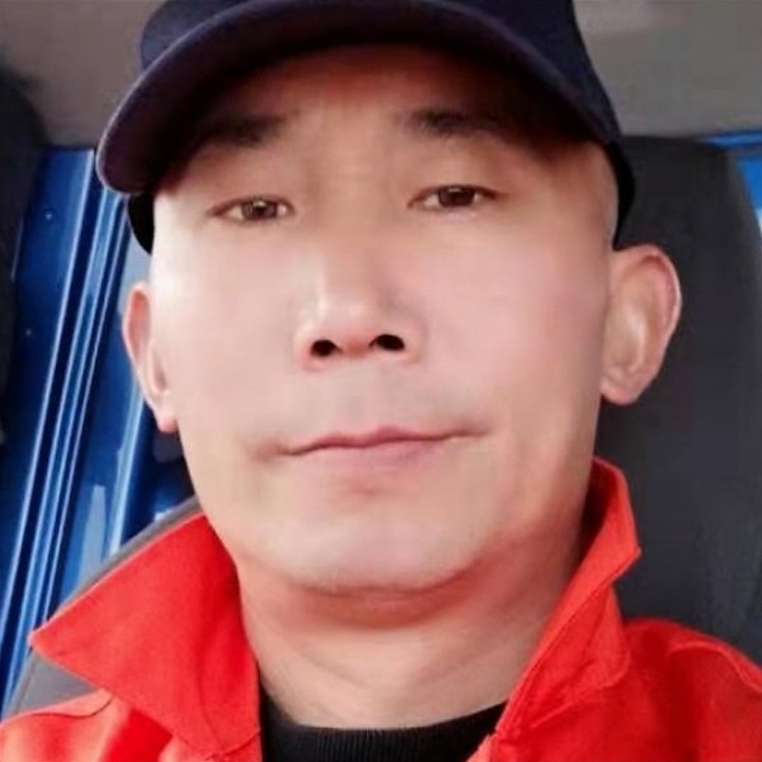 微凉演变不安的照片