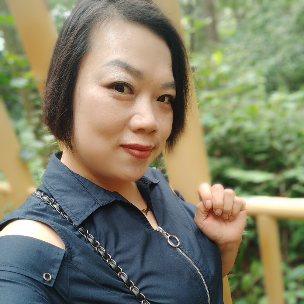 麻辣三思的照片