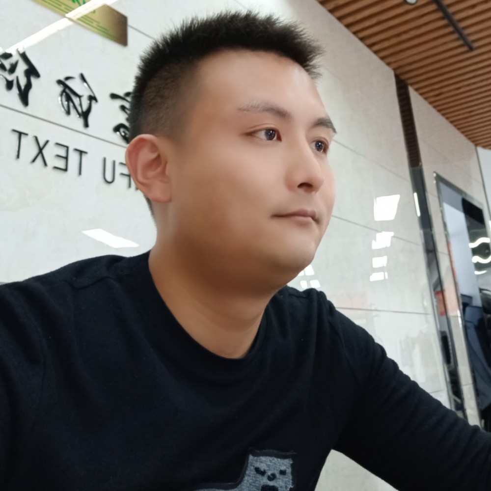 汪幼林的照片