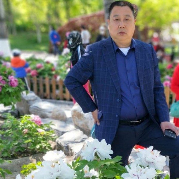 感性打香烟的照片