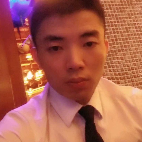 放飞自己高飞的照片