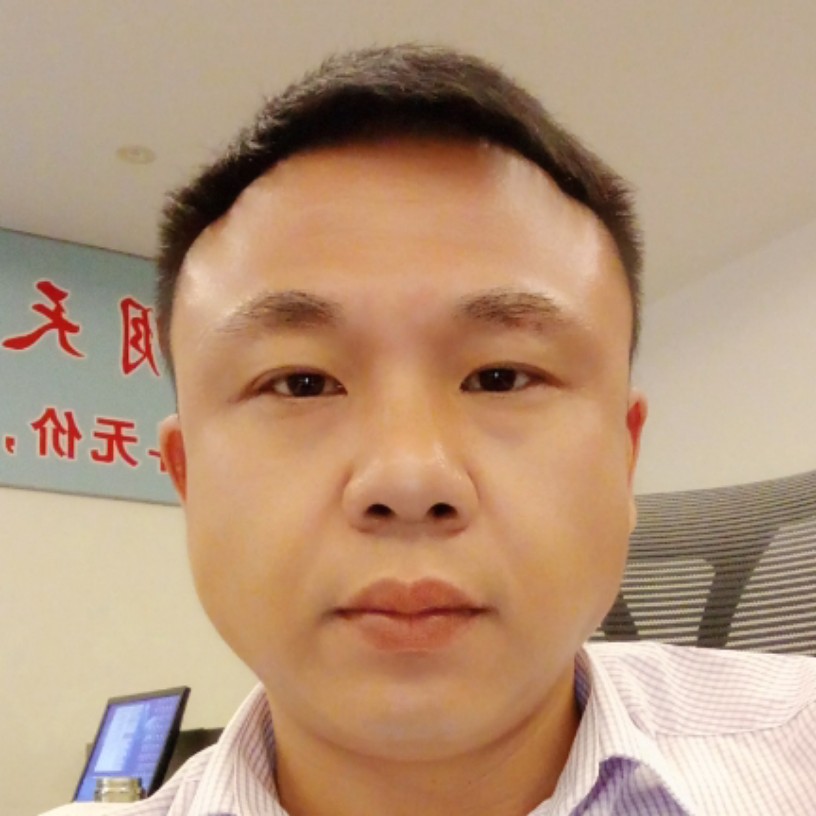 粗犷挽手吐司的照片