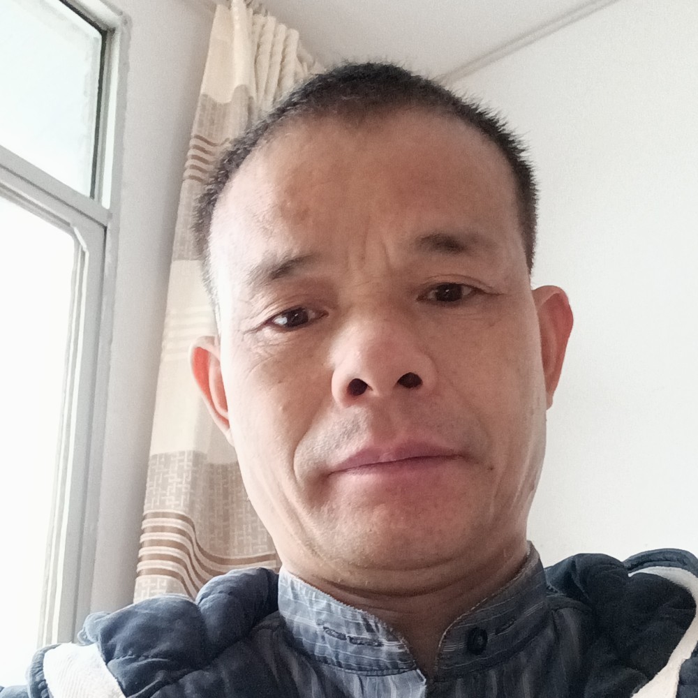 姜国凡的照片