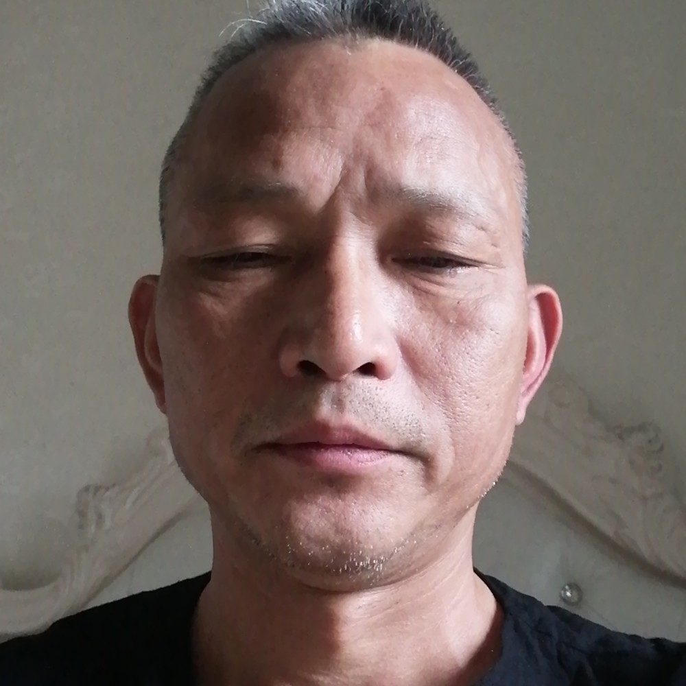 春媱迷离的照片