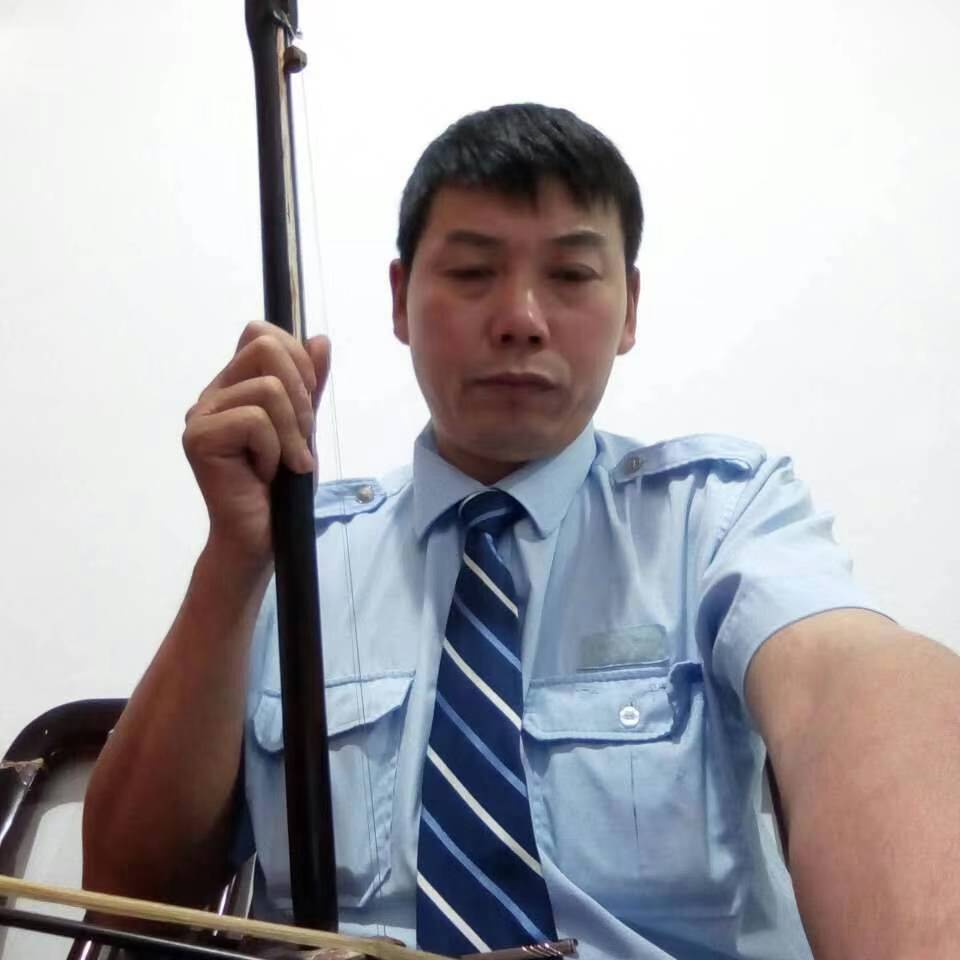 滑板迎落寂的照片