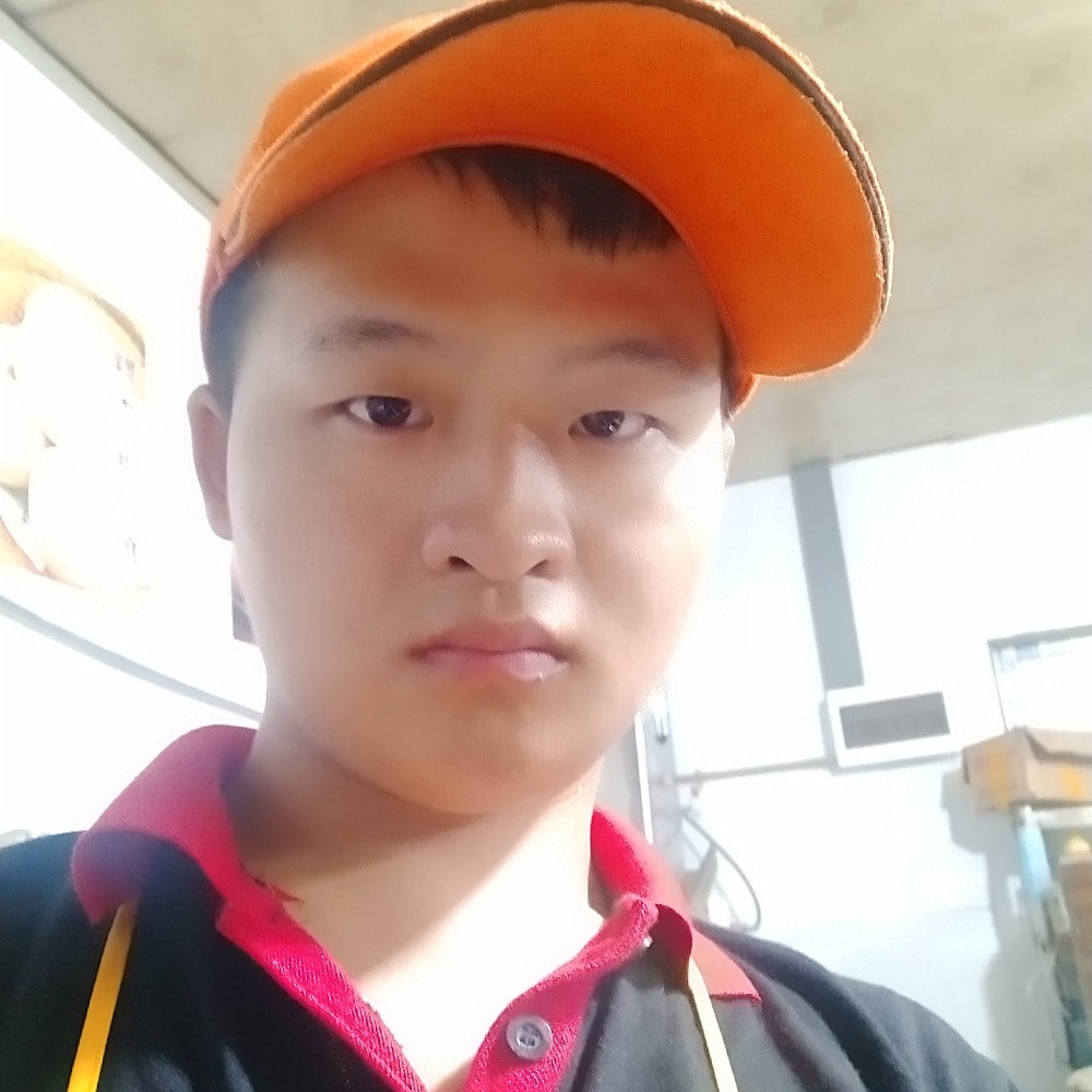 鋒翎的照片