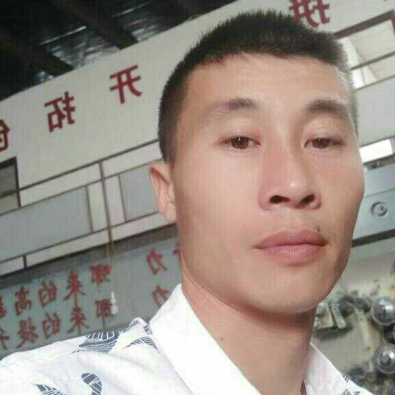 zhu江华1982的照片