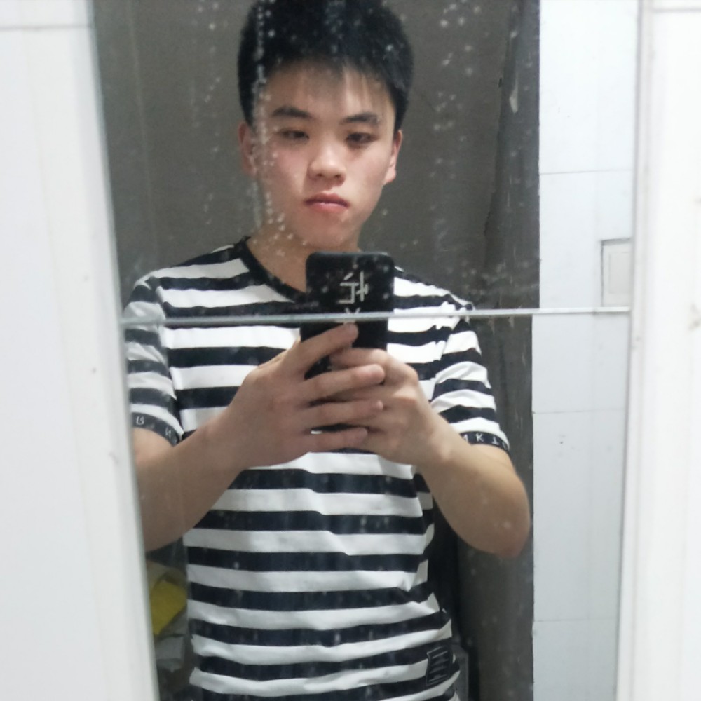 舒心闻铅笔的照片