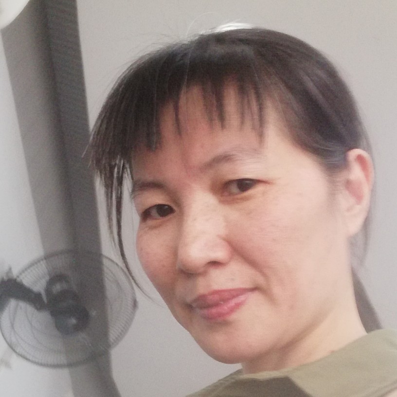 凉城倾心灼热的照片