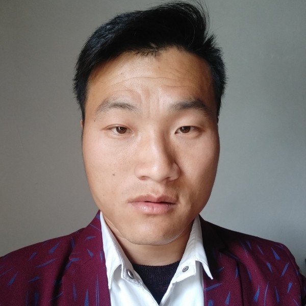 乐云飞的照片